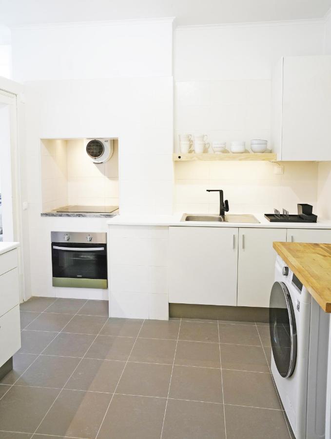 Appartement Casa St Yves - Sunny Flat In Setubal On Av Luisa Todi Extérieur photo